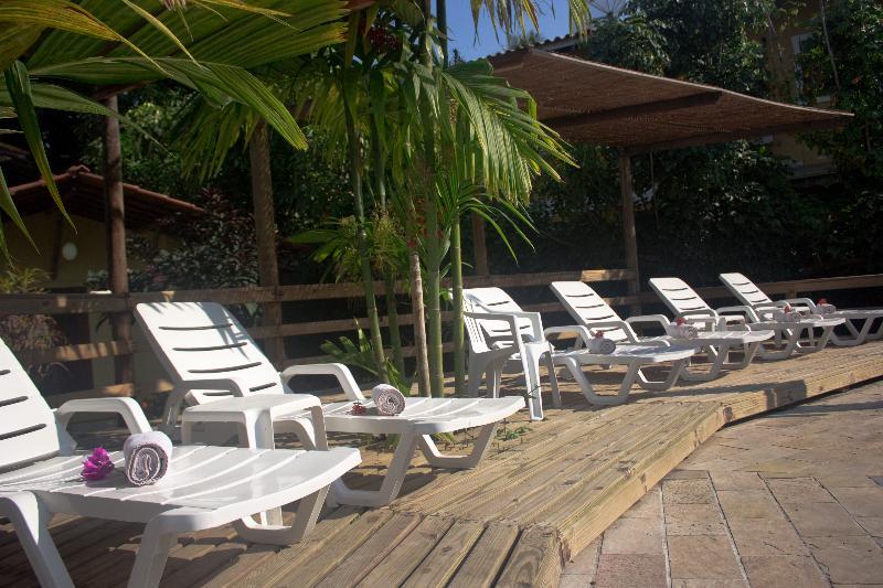 Ramada By Wyndham Porto Seguro Praia Exterior photo