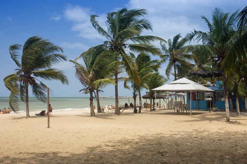 Ramada By Wyndham Porto Seguro Praia Exterior photo