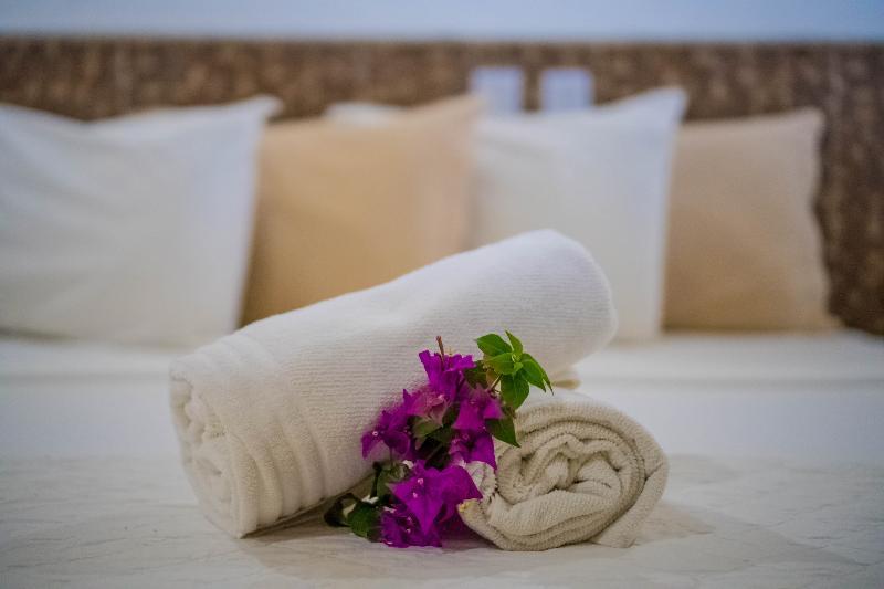 Ramada By Wyndham Porto Seguro Praia Exterior photo